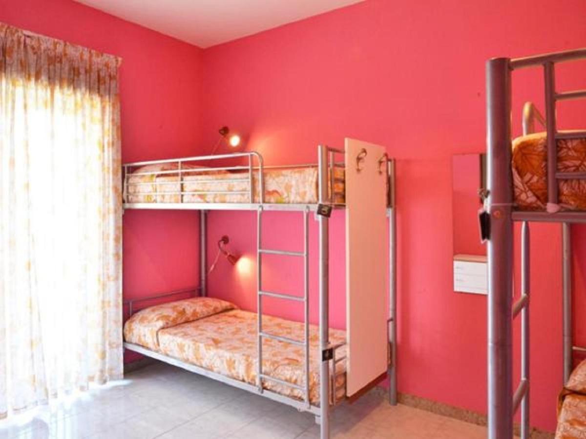 Gianni House Backpackers Hostel Giardini-Naxos Buitenkant foto