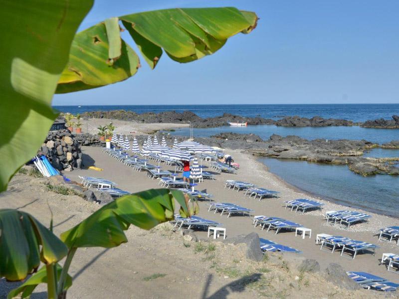 Gianni House Backpackers Hostel Giardini-Naxos Buitenkant foto
